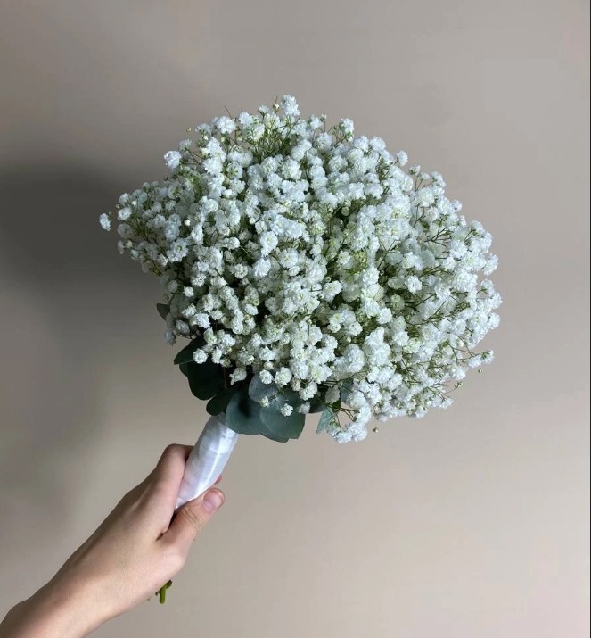 Невесомый свадебный букет