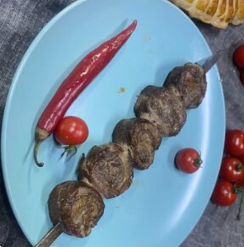 Рулет из говядины с курдюком