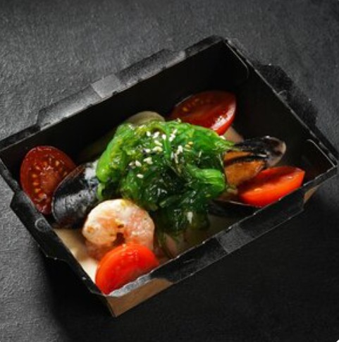 Морепродукты в сливочном соусе