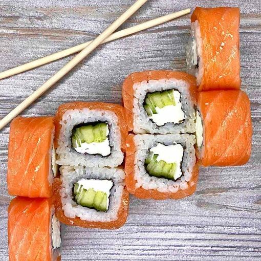 Филадельфия с огурцом 8 шт