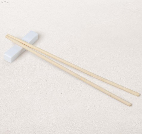 Пара бамбуковых палочек