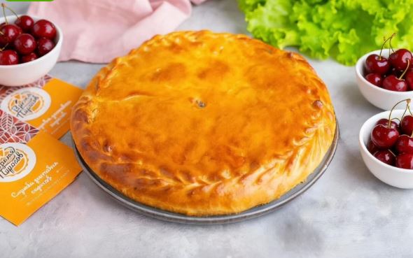 Осетинский пирог с вишней (постный)