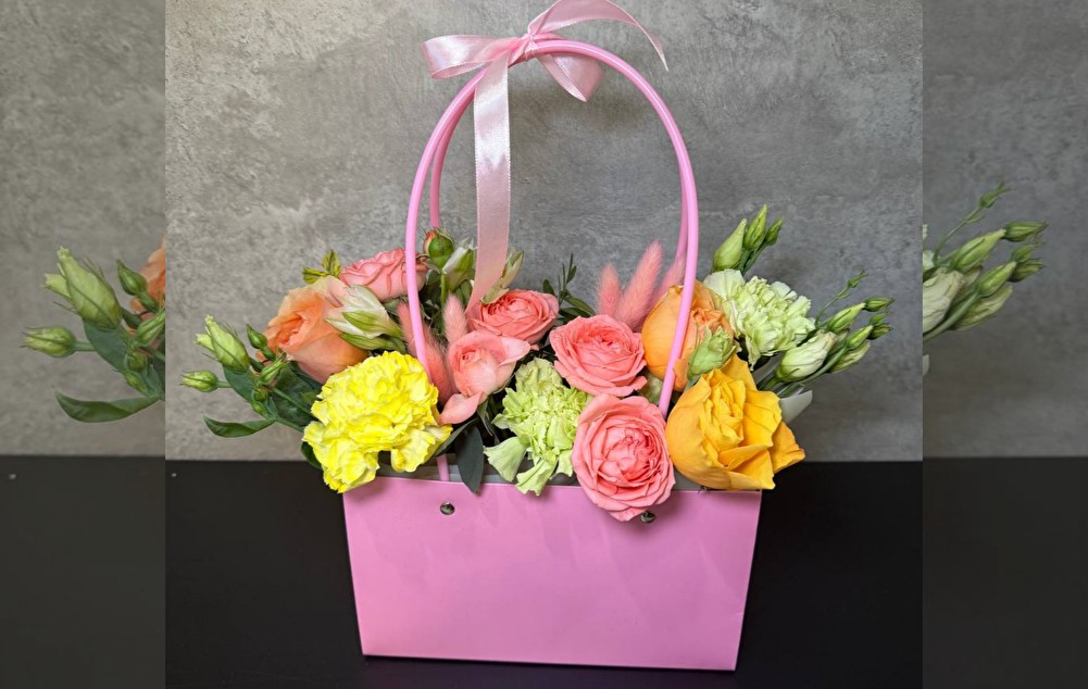 №53 Сборная сумочка с розами