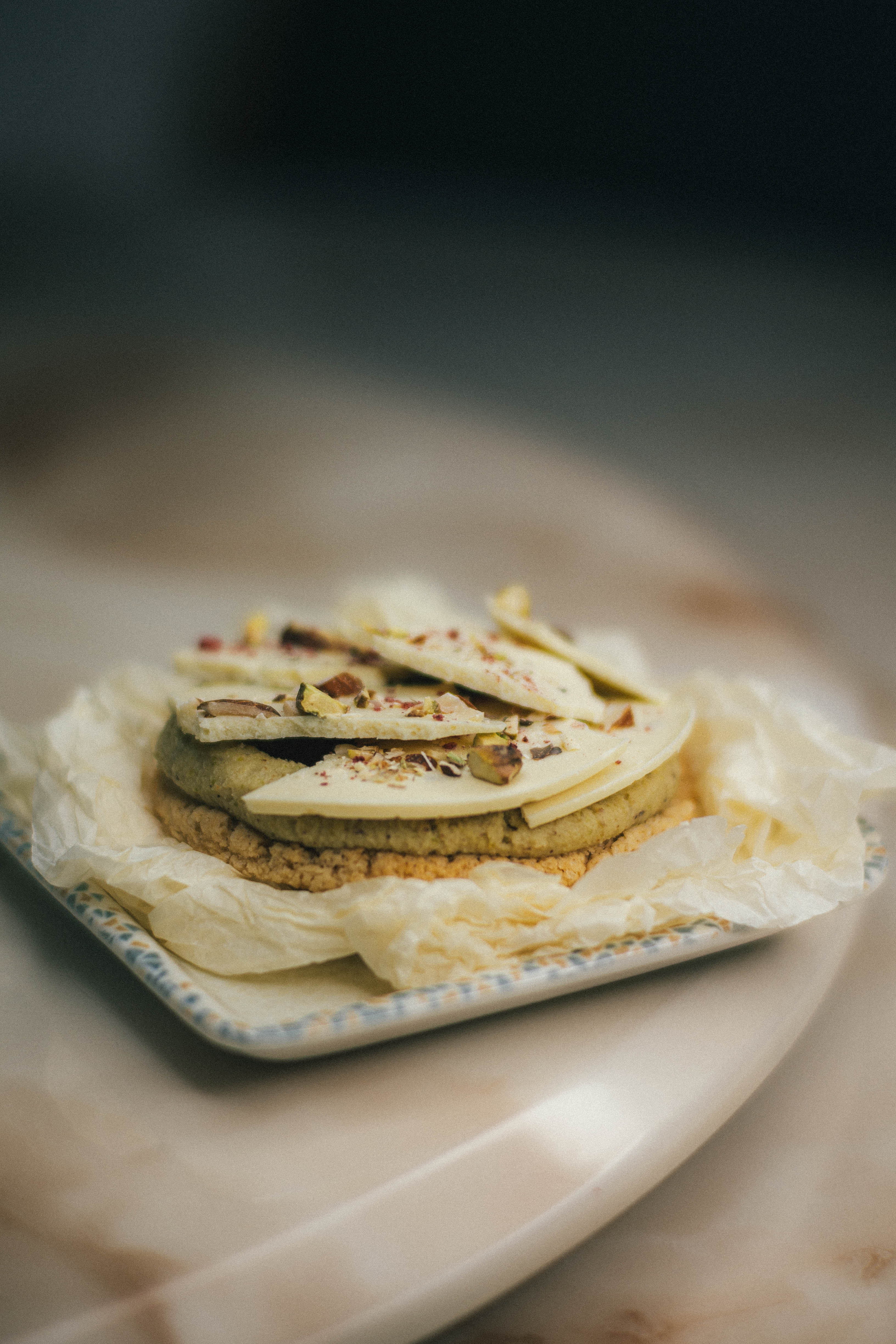 Авторское печенье фисташка-вишня