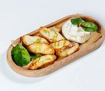 Запеченный камамбер