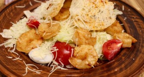 Салат «Цезарь» с креветками