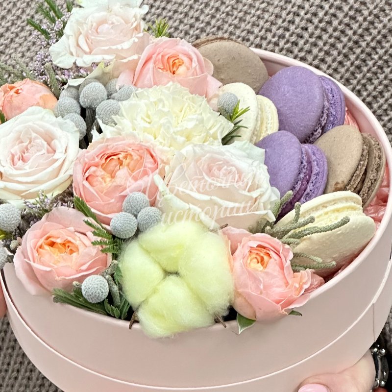 Композиция в коробке «Самой сладкой»