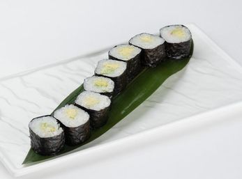 Маки с авокадо