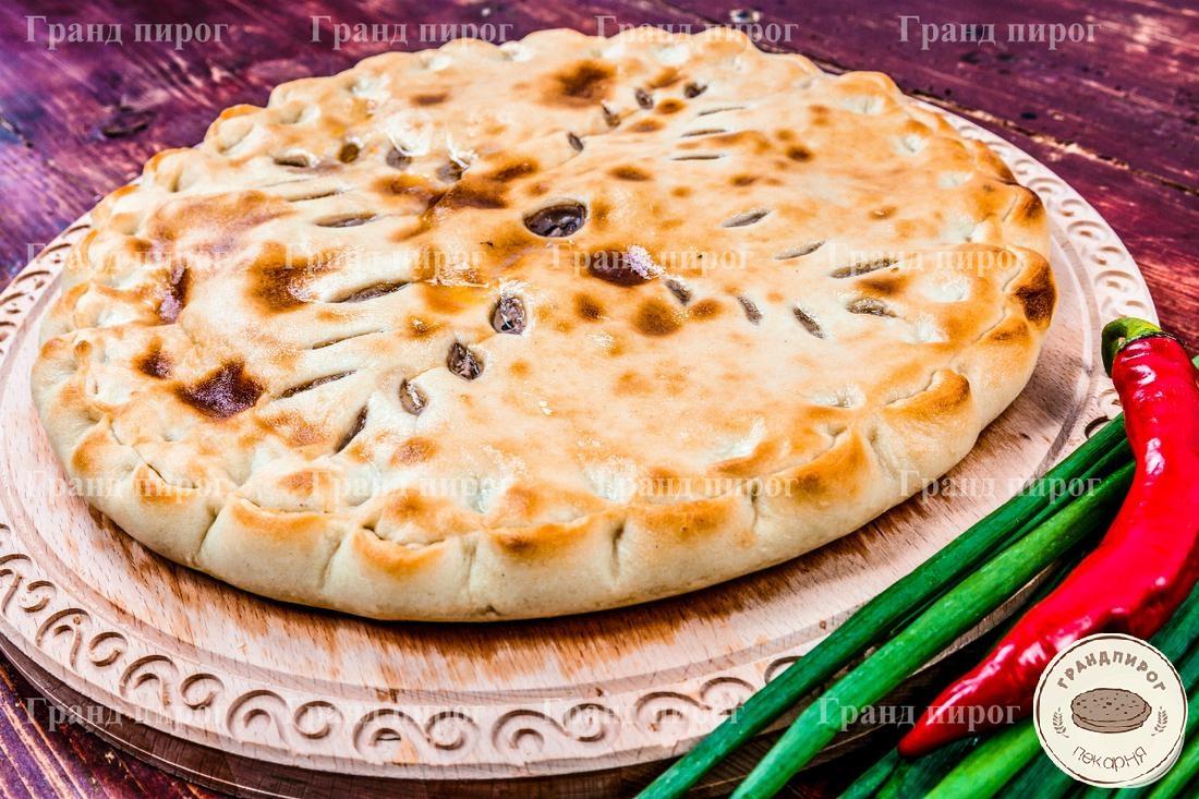 Осетинский пирог с бараниной и говядиной M