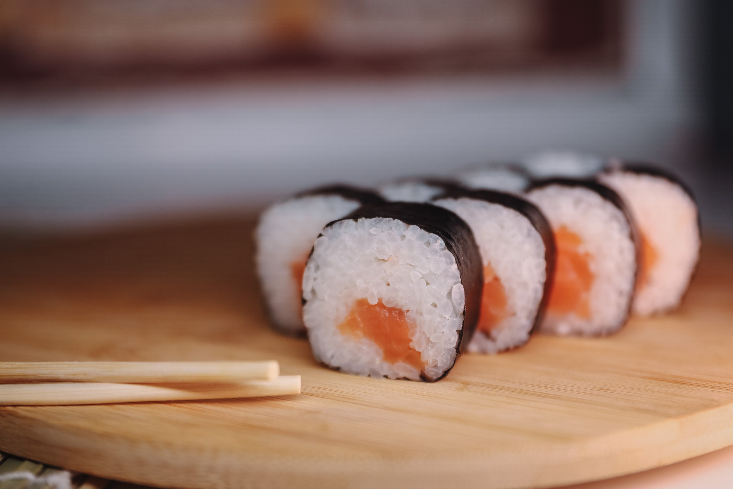 Хосомаки лосось