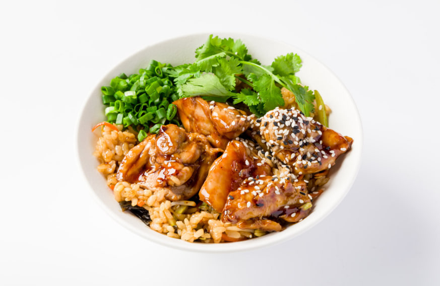 Жареный рис с курицей терияки