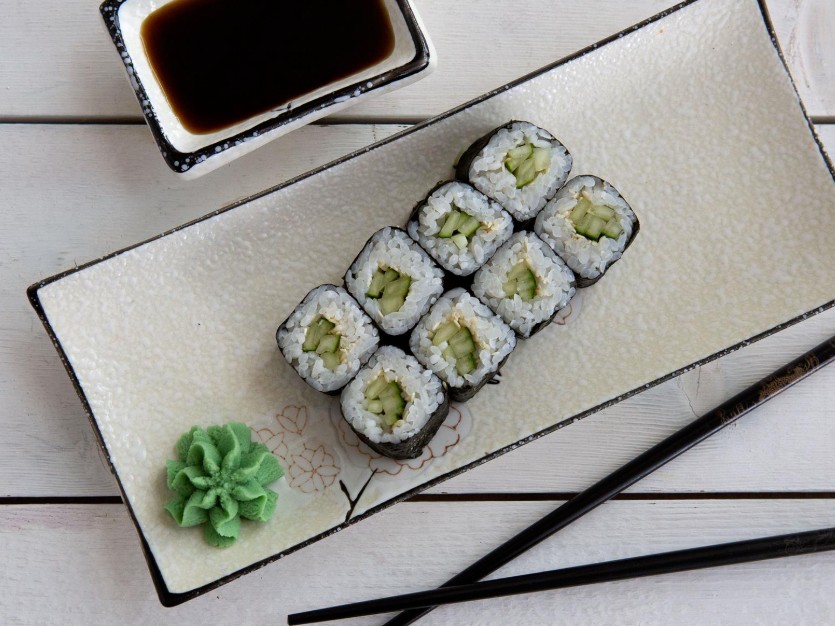 Холодный ролл Классика с огурцом