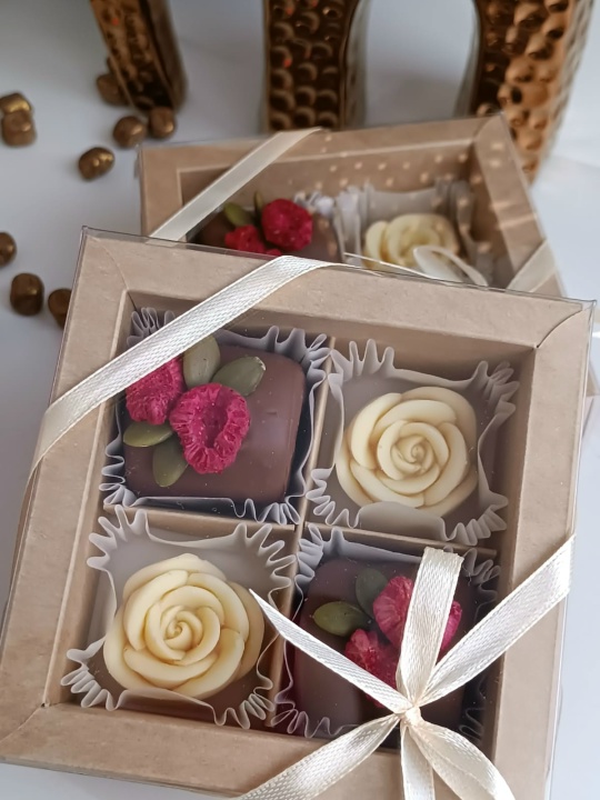 Шоколадный набор 4 ячейки