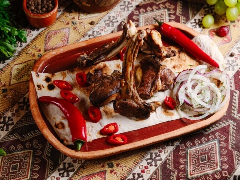 Шашлык из баранины на кости