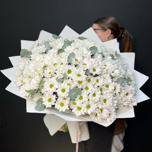 Букет гигант из 35 веток хризантемы ромашка