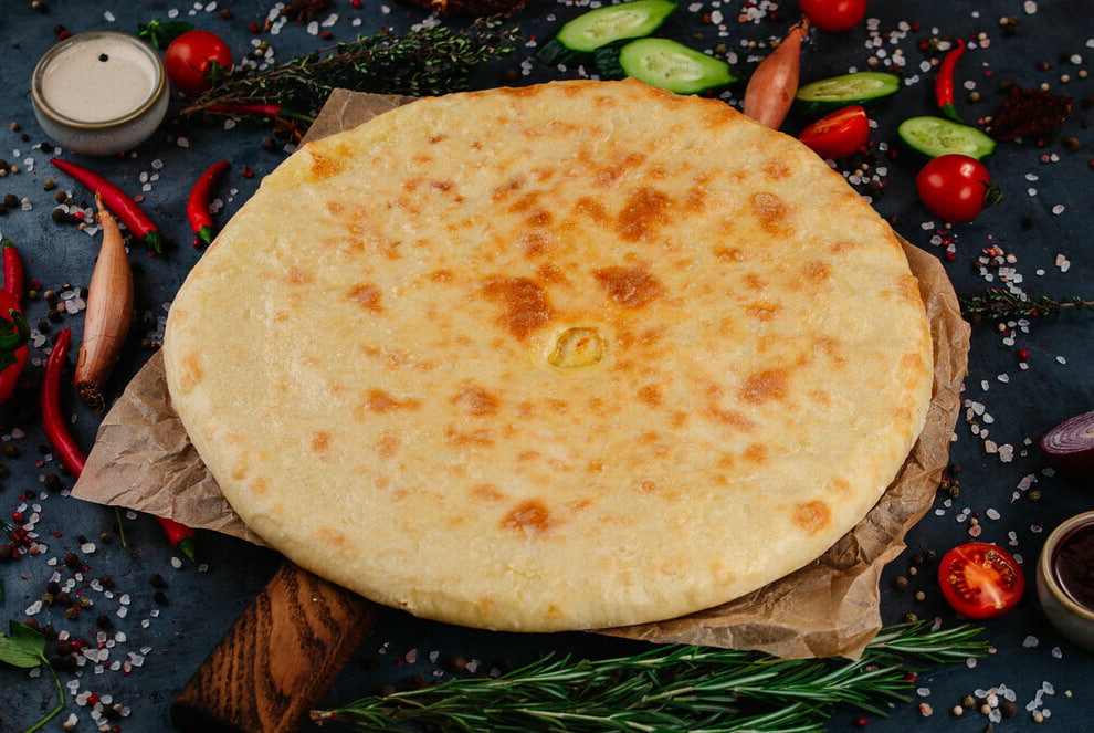 Осетинский пирог с картофелем и сыром