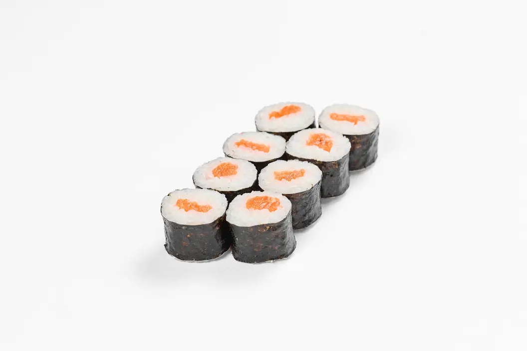 Ролл с лососем