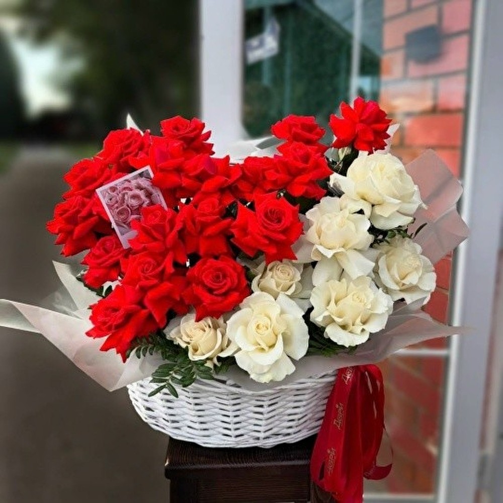 №96 Корзина из французких роз