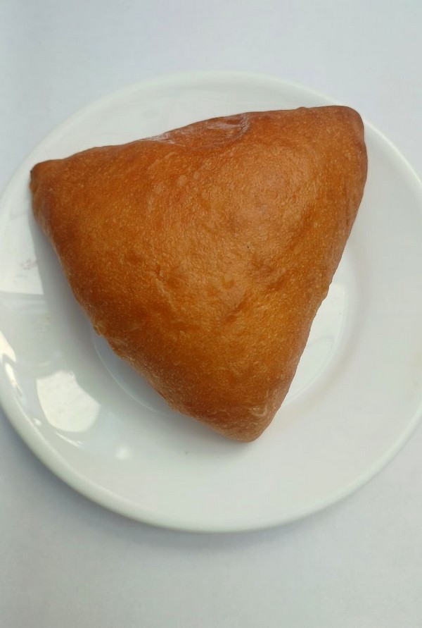 Пирожок с капустой
