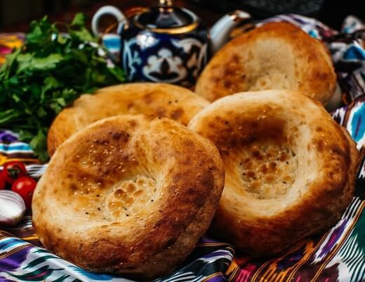 Лепешка узбекская