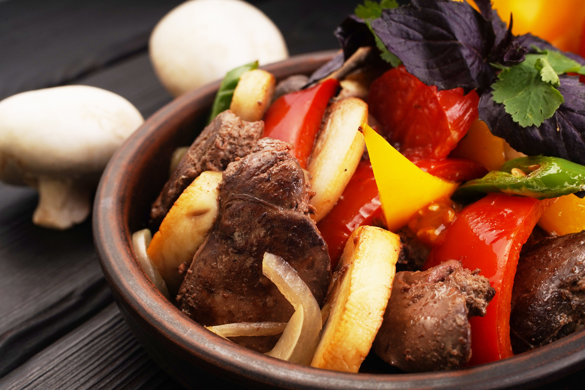 Оджахури с грибами и печенью