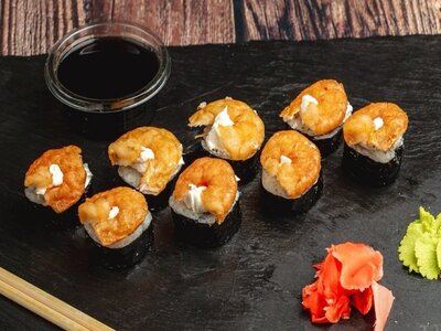 Эби Спайси Ролл