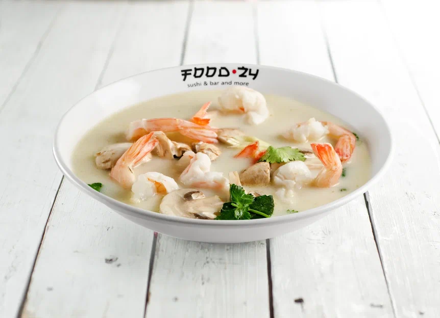 Том Кха с тигровыми креветками