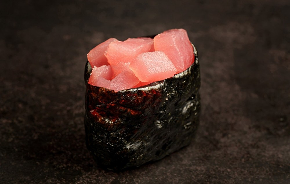 Гункан тунец