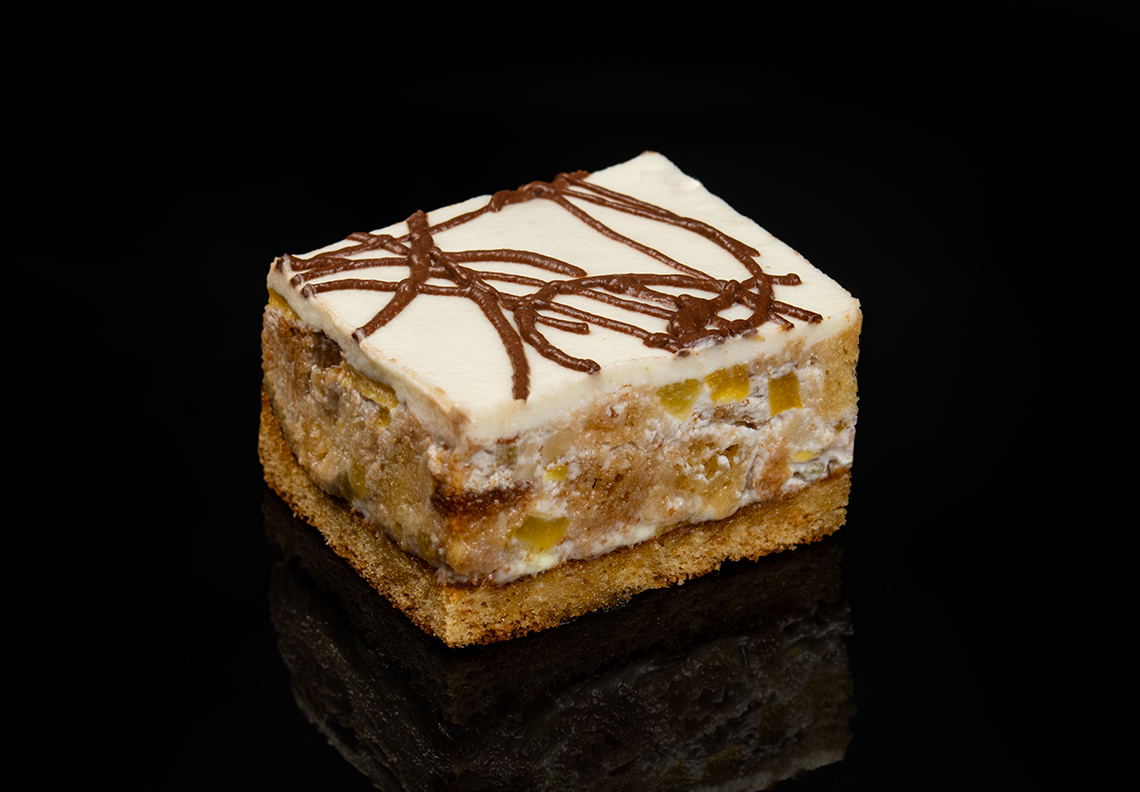 Сметанник с персиком