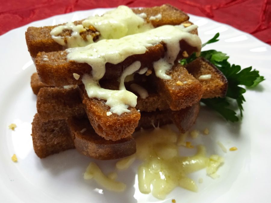 Гренки с сыром