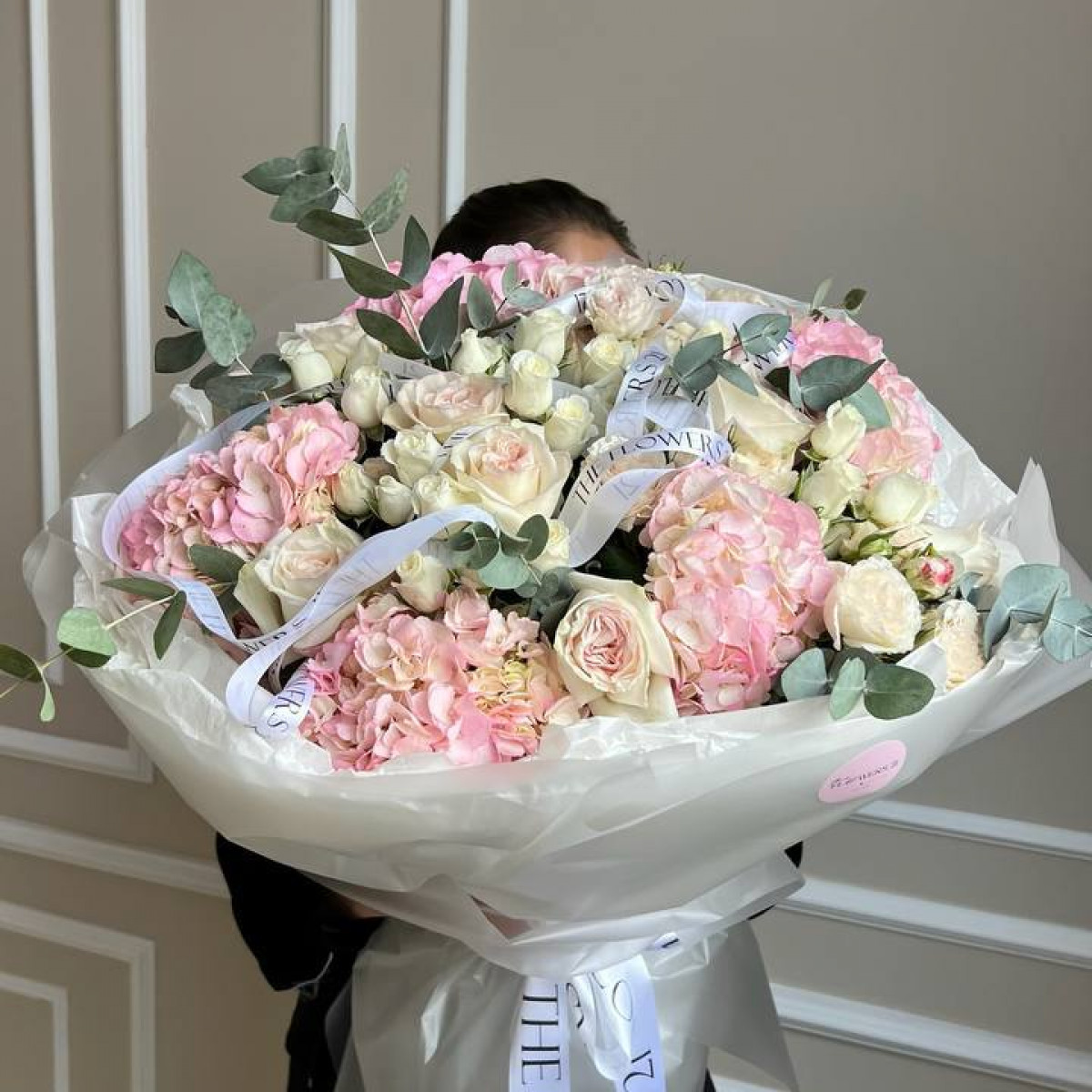 Сборный букет с гортензиями Артикул: 2690