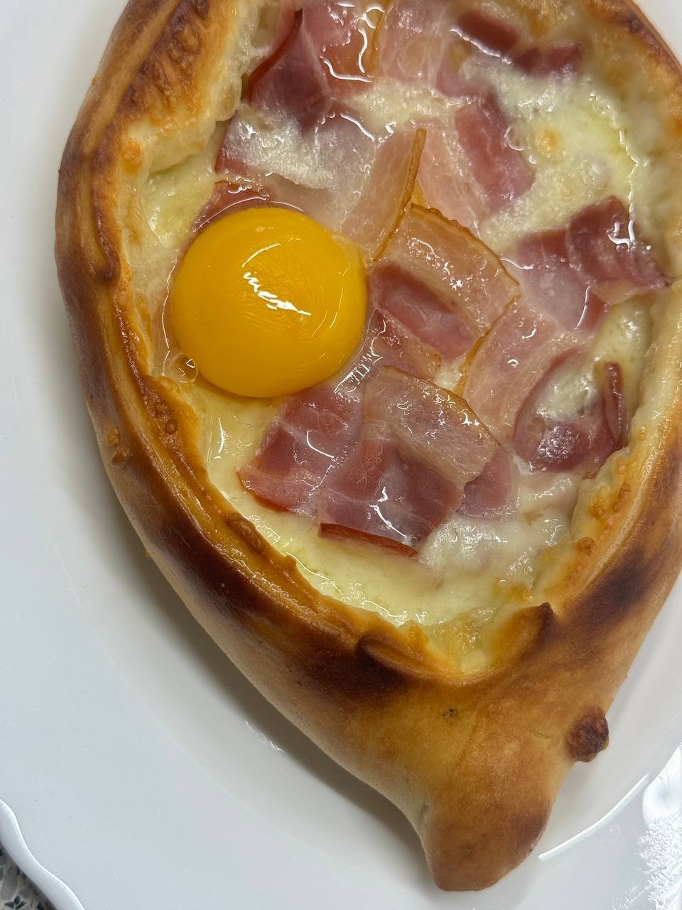 Хачапури с беконом