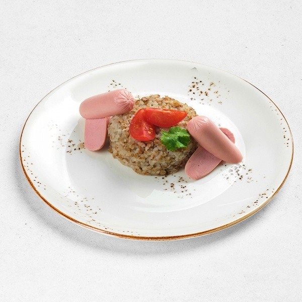 Гречневая каша с сосисками