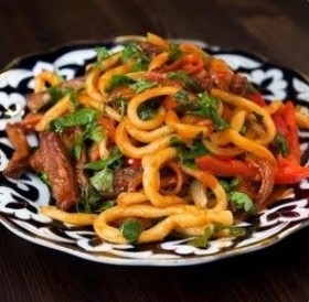 Жаренный лагман гов.