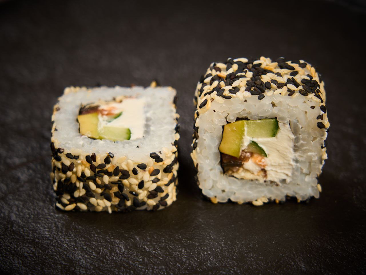 Сливочный с угрем