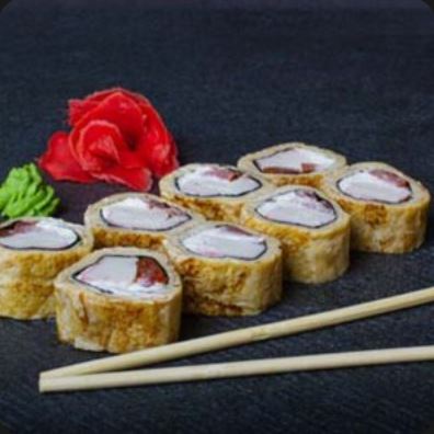 Ролл в омлете с крабом