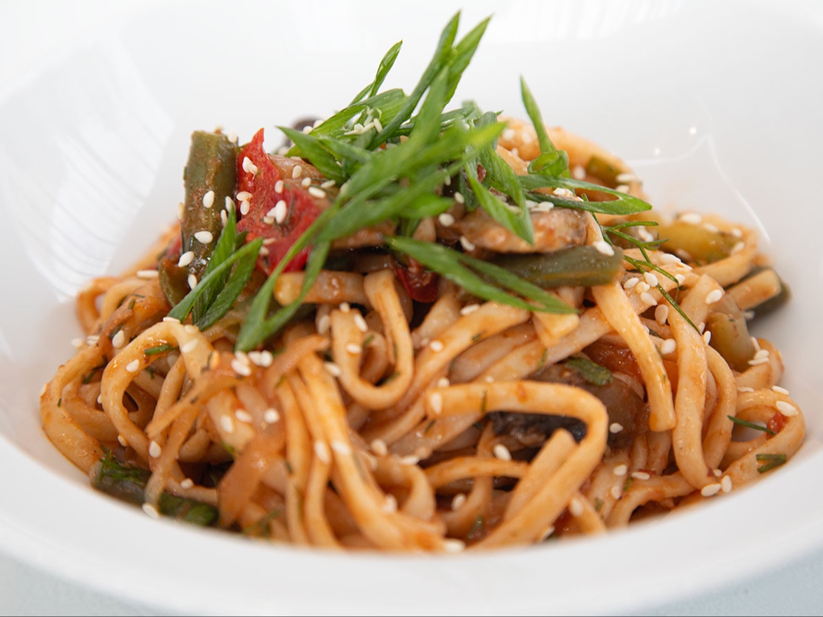 Лапша с овощами Wok