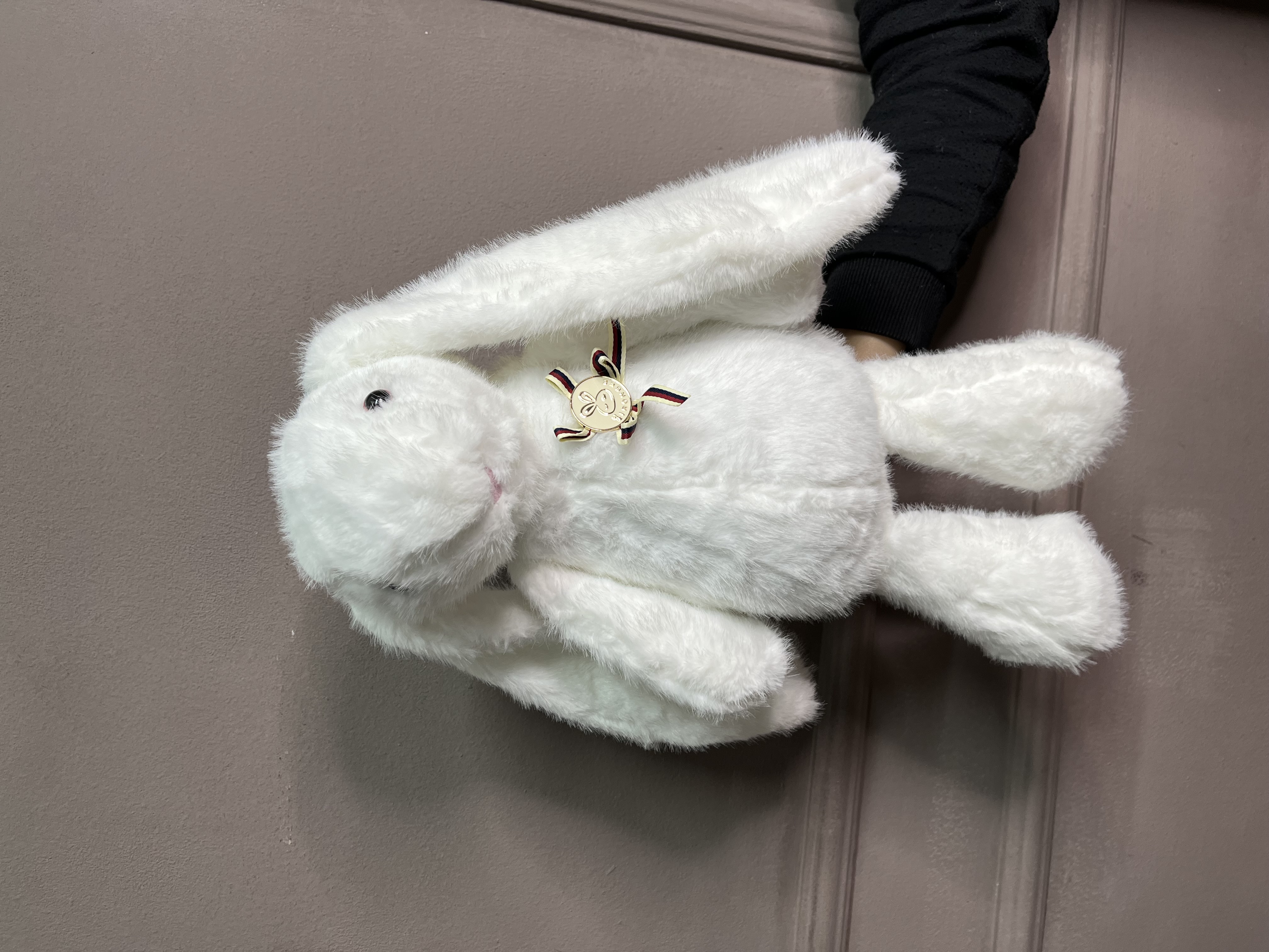 Зайка белый 