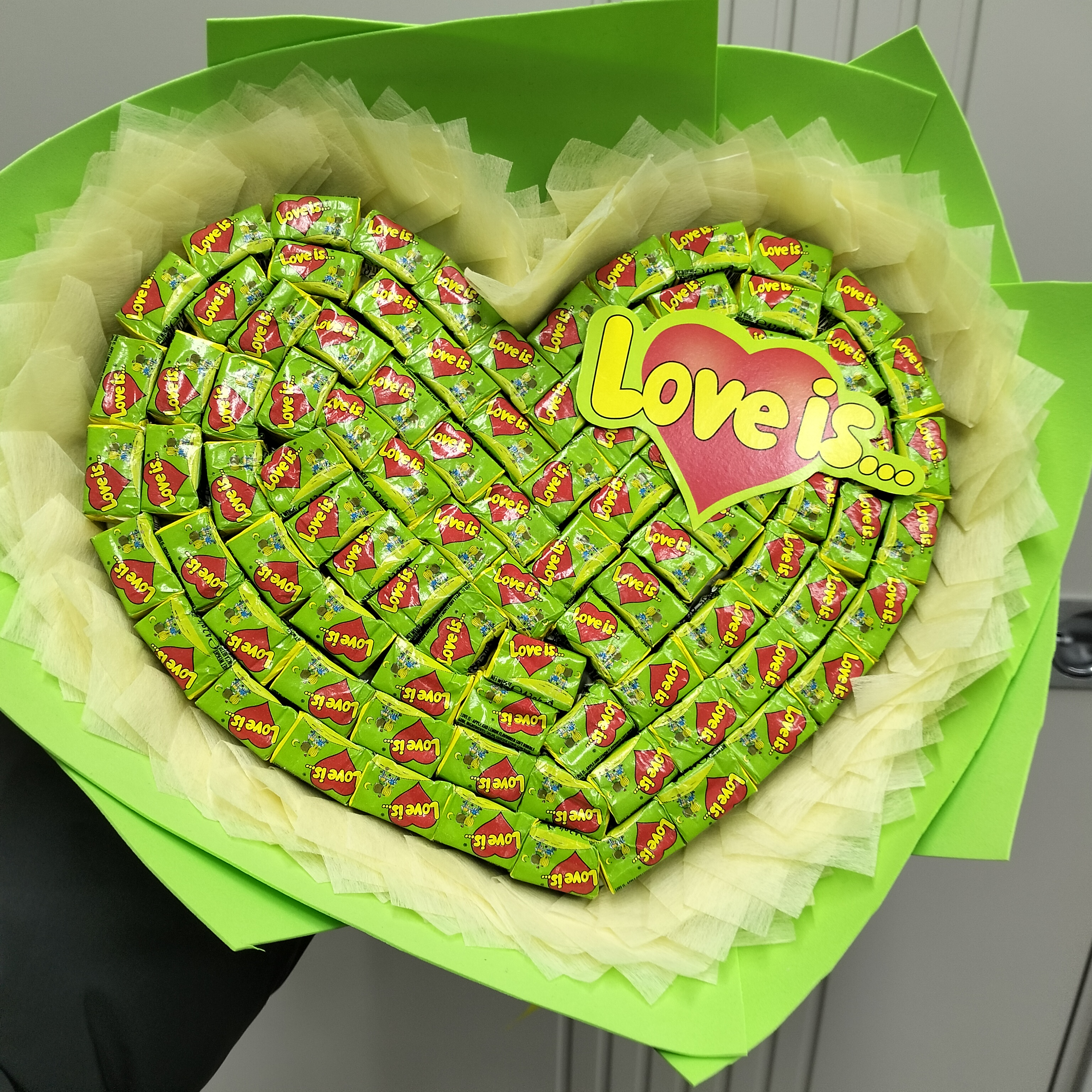Букет Love is... (Зелёный)