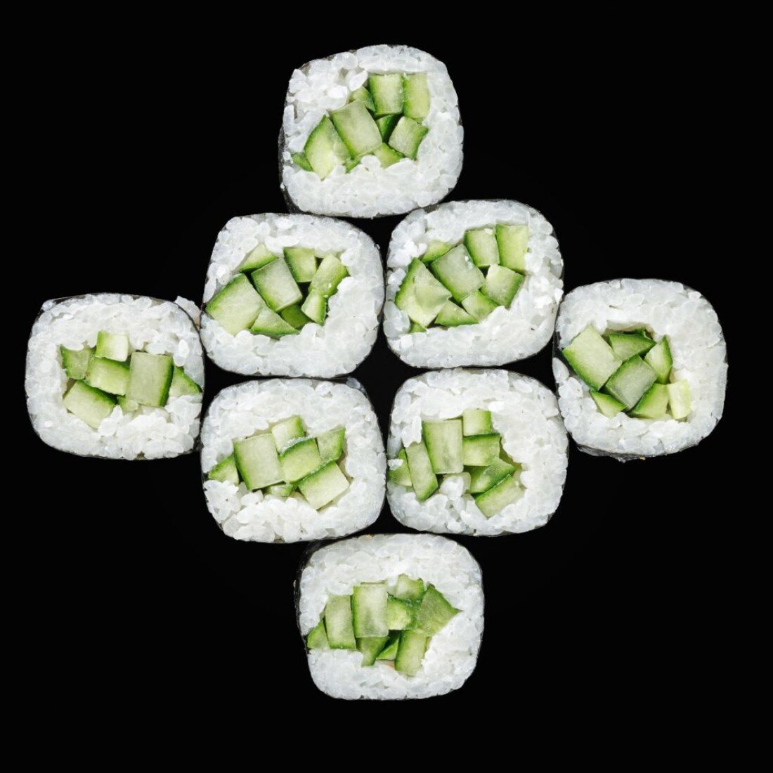 Хосомаки с огруцом 150г