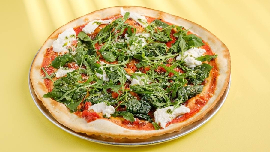 Пицца с бурратой