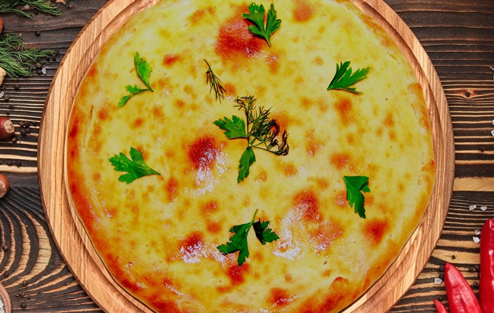 Пирог с ветчиной и сыром 25см