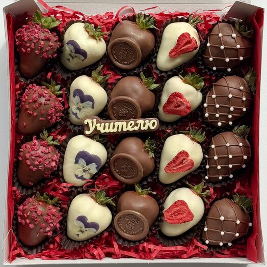 Клубника в шоколаде "Учителю"