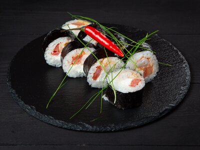 Том Ям ролл