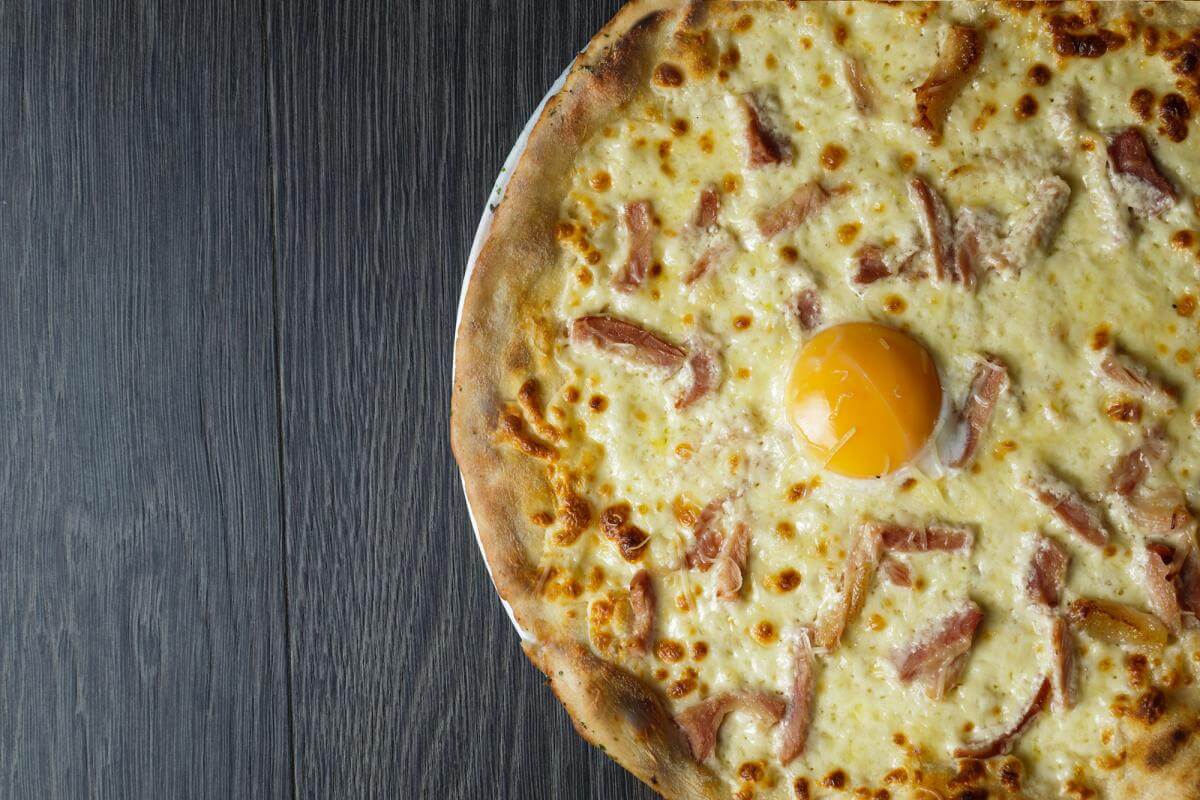 Пицца карбонара 30 см