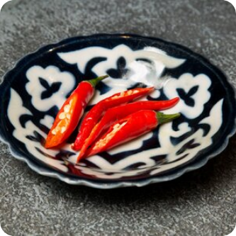 Перец чили свежий