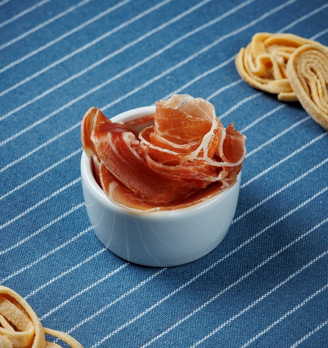 Пармский окорок