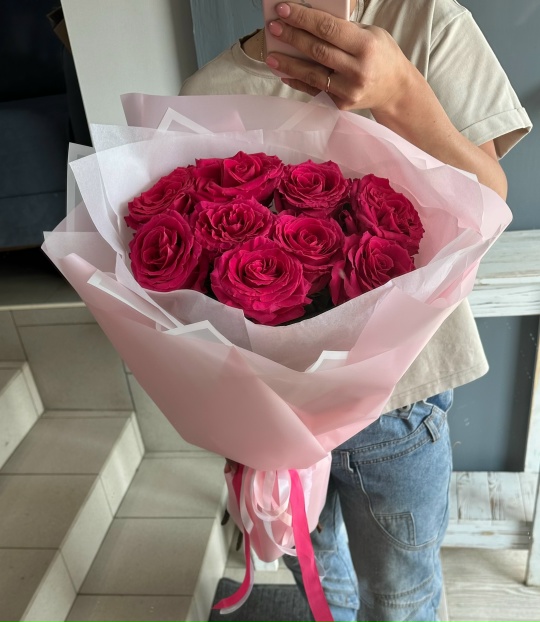 Букетик из 9 розовых роз
