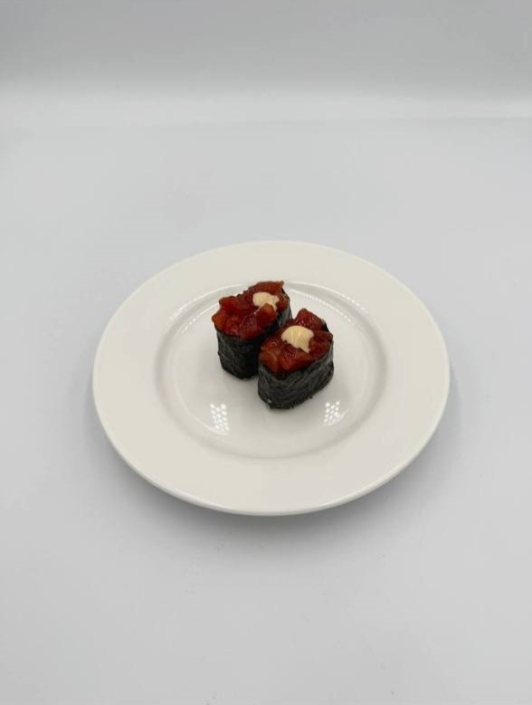 / Гункан с тунцом