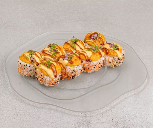 Зап. ролл с креветкой темпура и манго 